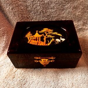 Vintage Wooden Carved Cork Diorama Lacquer Trinket Box